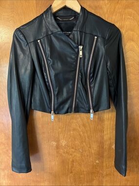Guess by Marciano Black Faux Leather Cropped Moto Jacket - Women